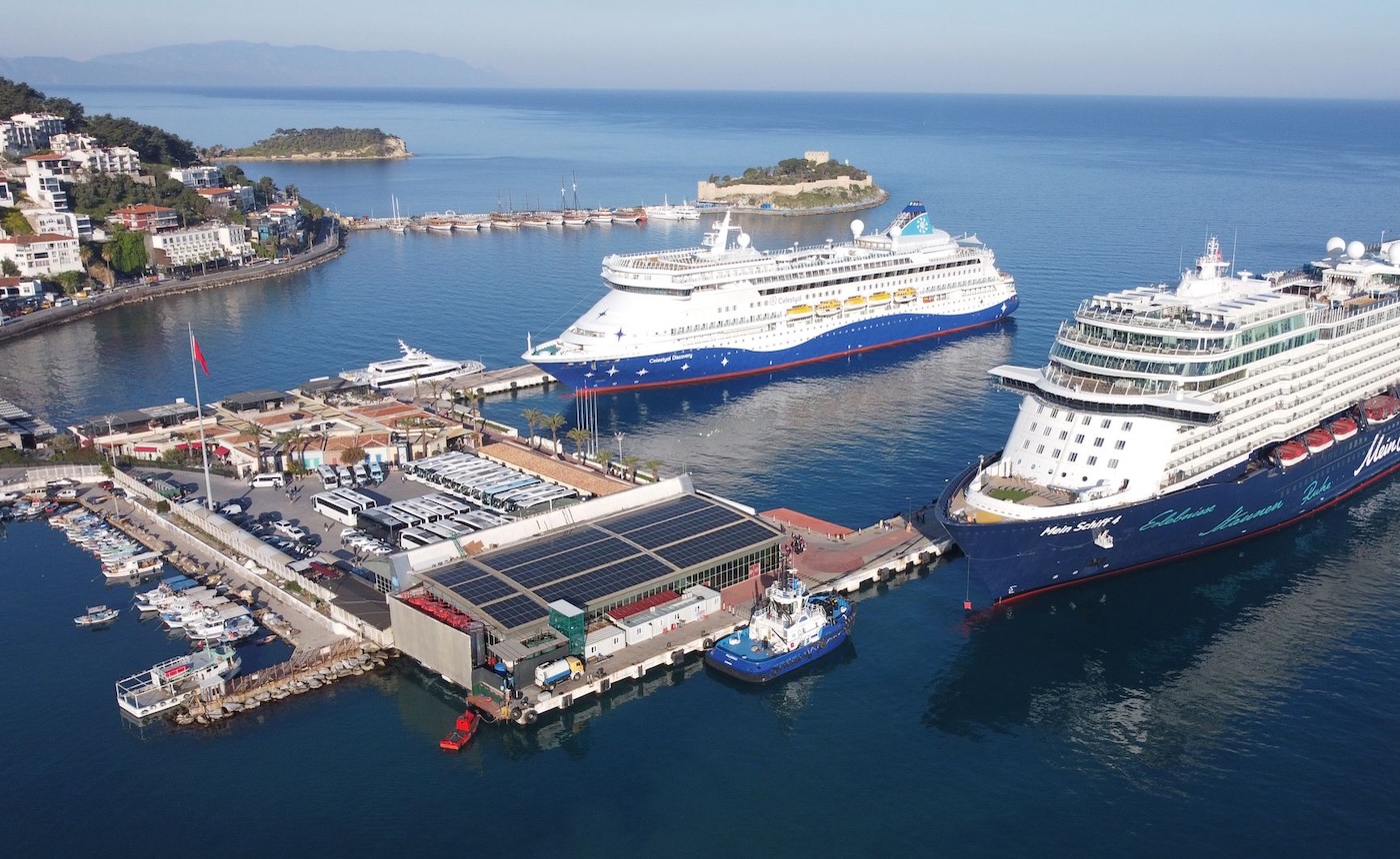 Ege Port Kuşadası - Fotoğraf 3