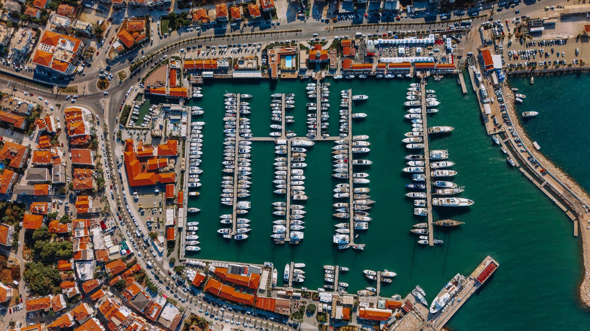 IC Çeşme Marina