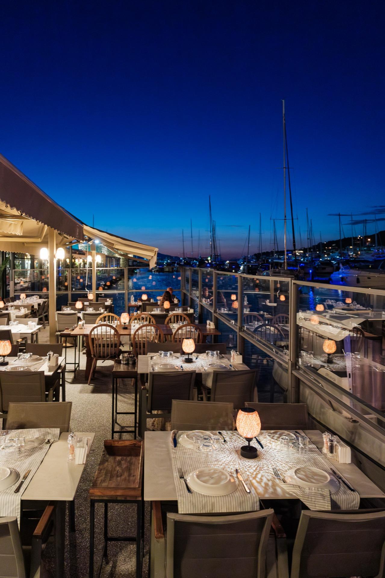 IC Çeşme Marina - Fotoğraf 15