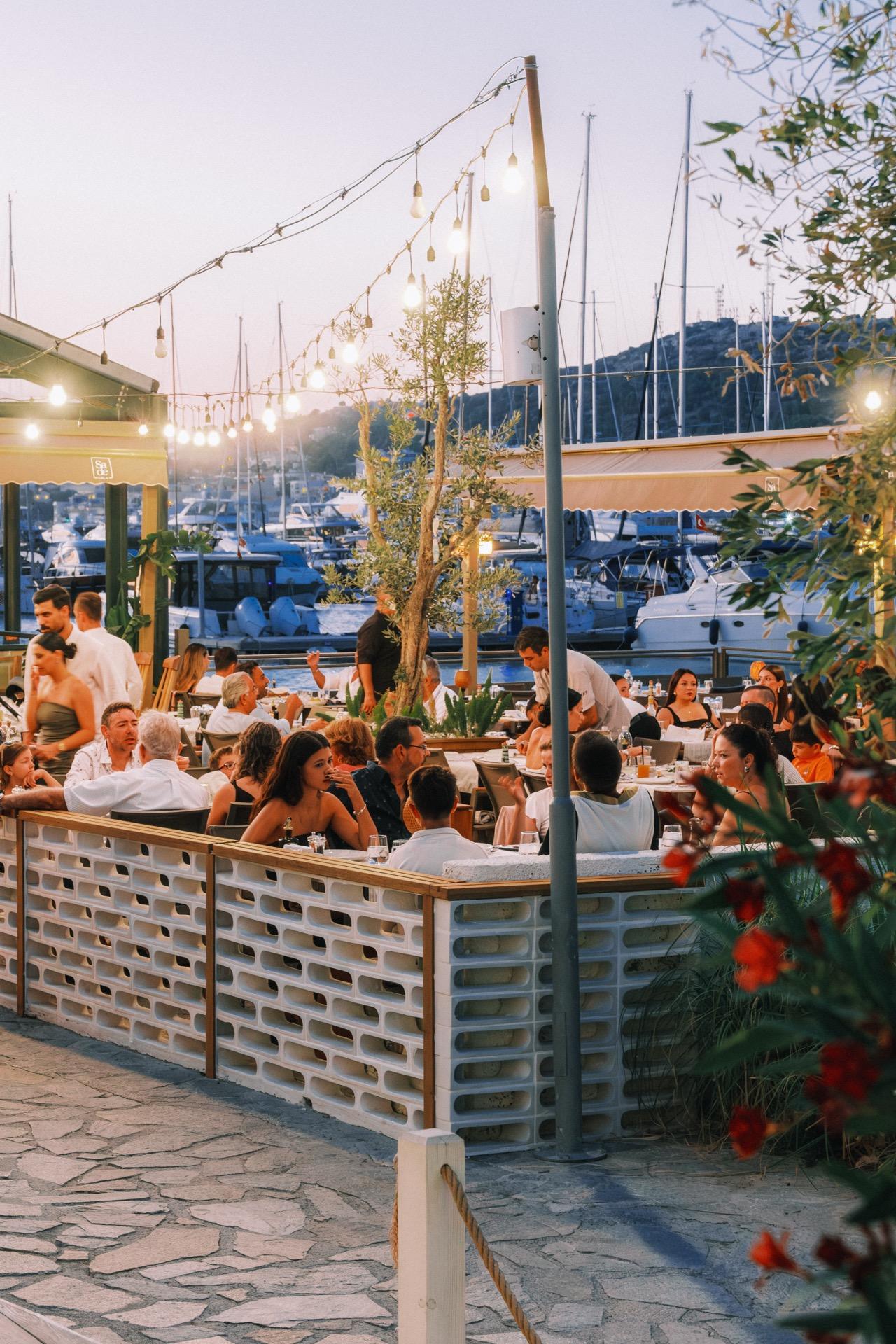 IC Çeşme Marina - Fotoğraf 18