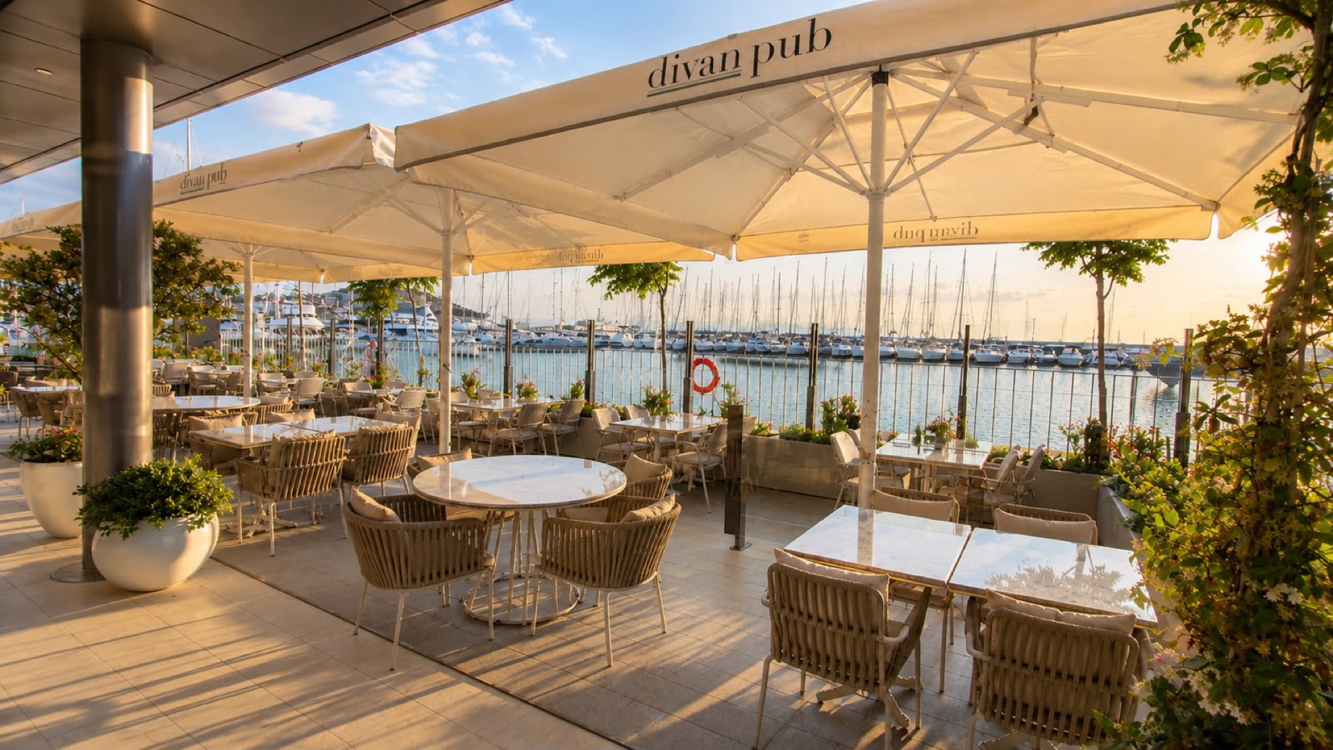 Setur Marinas Kuşadası - Fotoğraf 1